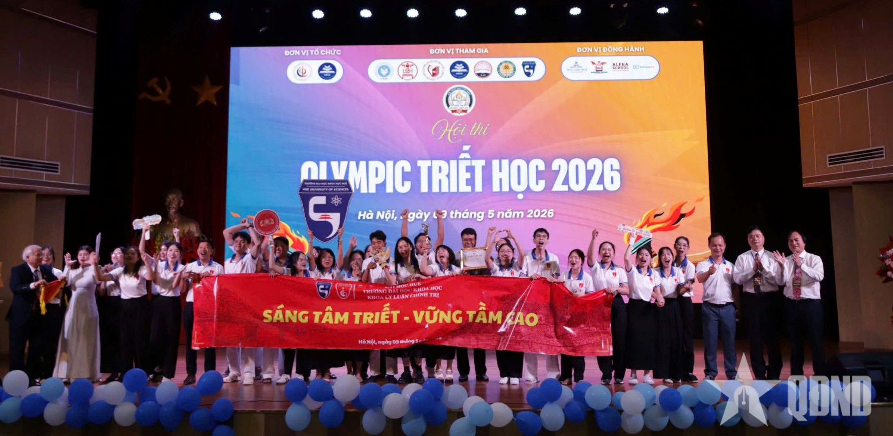 Sinh viên tranh tài tại Hội thi Olympic Triết học năm 2026